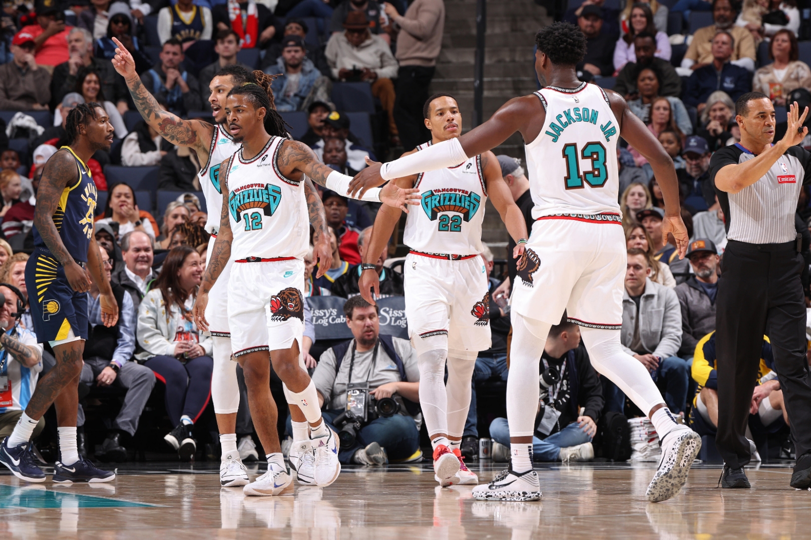 关于猛龙队客场大胜对手，实力得到验证的信息