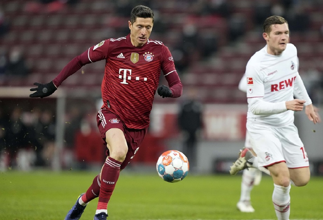 拜仁慕尼黑胜多特蒙德，莱万多夫斯基梅开二度