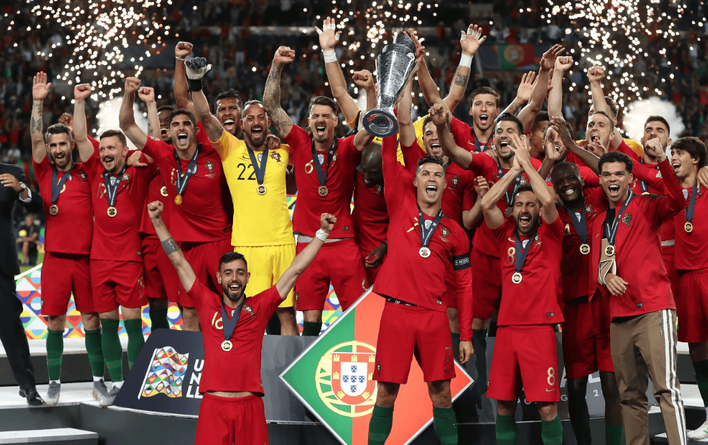 斯洛文尼亚凭借进球优势占上风的简单介绍