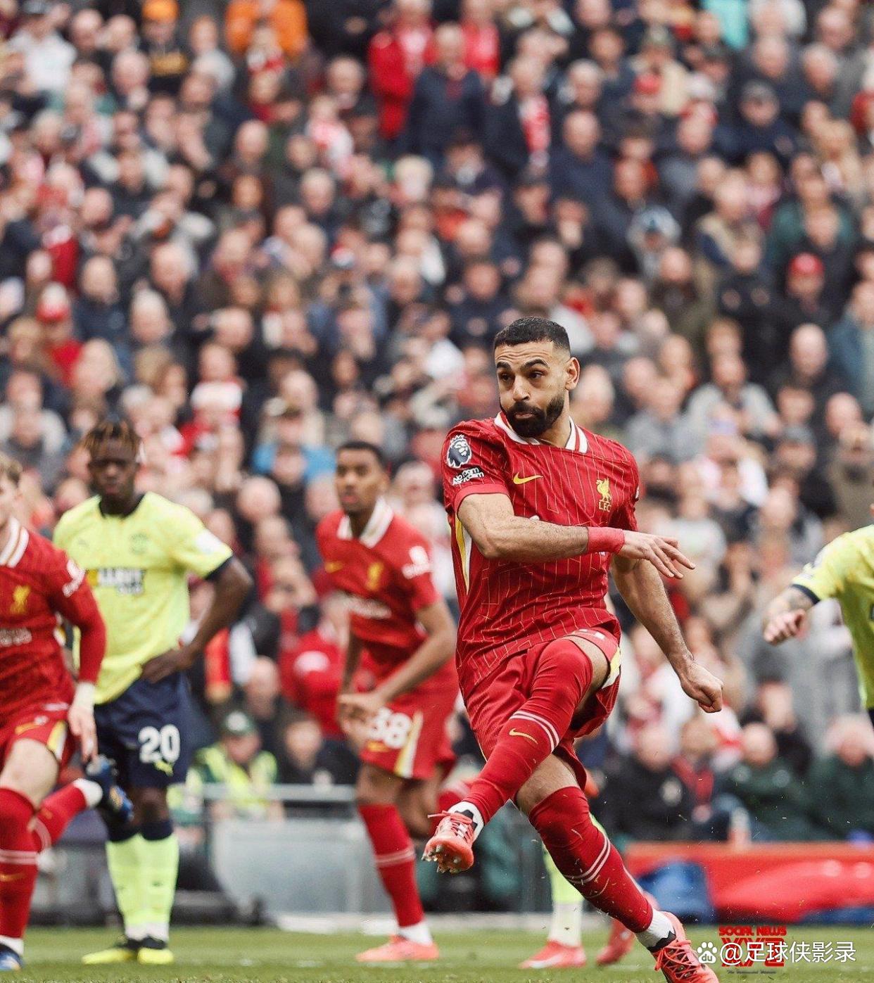 包含利物浦主力中场恢复训练,备战重要战役的词条 包含利物浦主力中场恢复训练,备战重要战役的词条