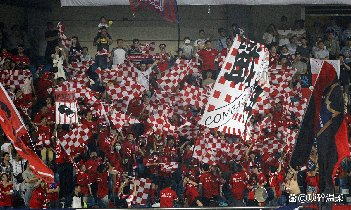 包含利物浦主力中场恢复训练,备战重要战役的词条 包含利物浦主力中场恢复训练,备战重要战役的词条