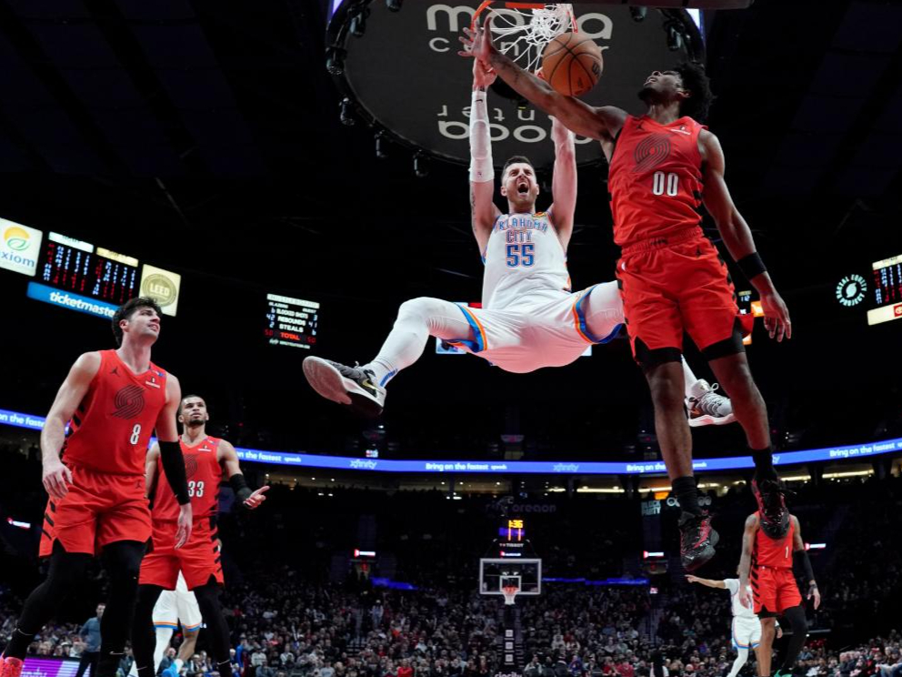 包含开拓者在主场不敌开拓者，遭遇两连败的词条