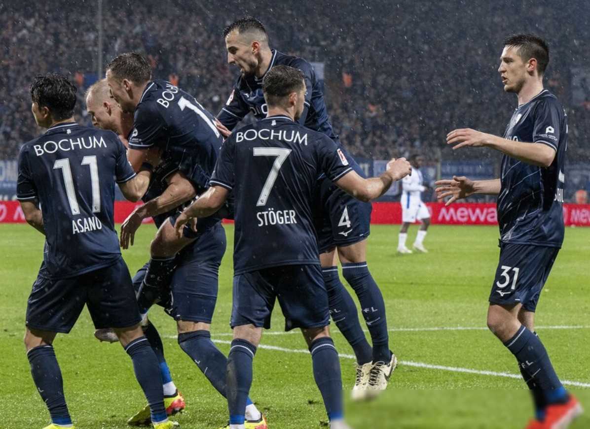 关于斯图加特客场失利,降至积分榜下游的信息 关于斯图加特客场失利,降至积分榜下游的信息