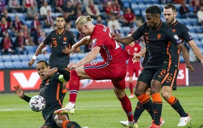 斯洛文尼亚队在对阵中取得胜利晋级