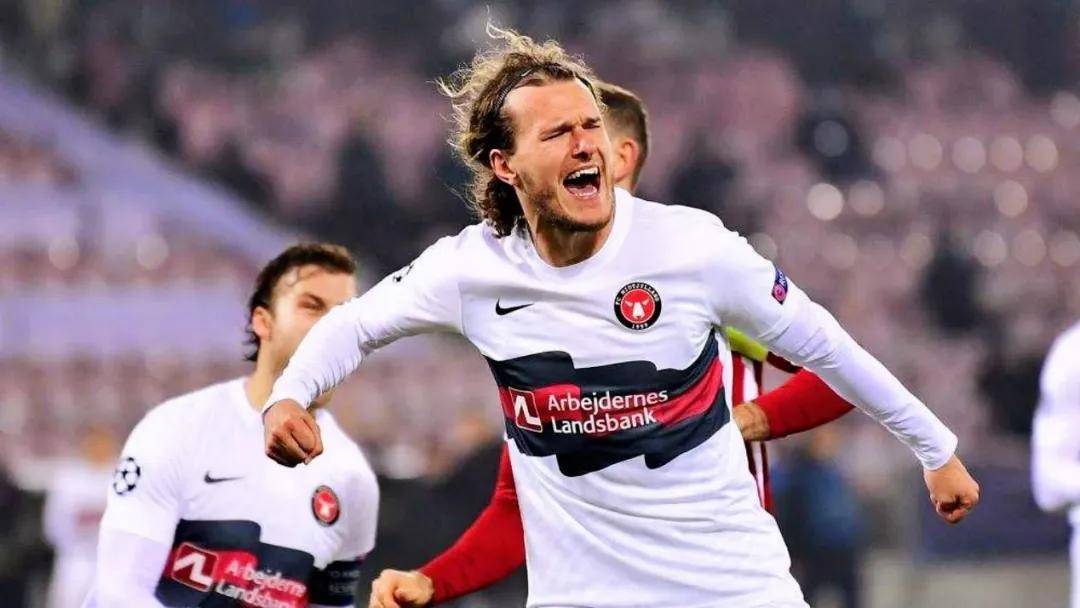 霍芬海姆在主场轻松击败对手的简单介绍