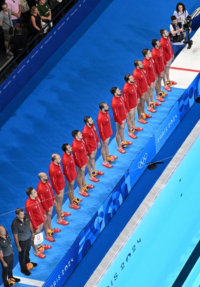 塞尔维亚队大胜克罗地亚，成功晋级小组第二的简单介绍