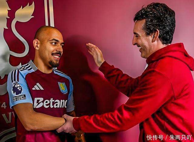 包含都灵球员因伤退出阵容，教练组考虑调整战术的词条