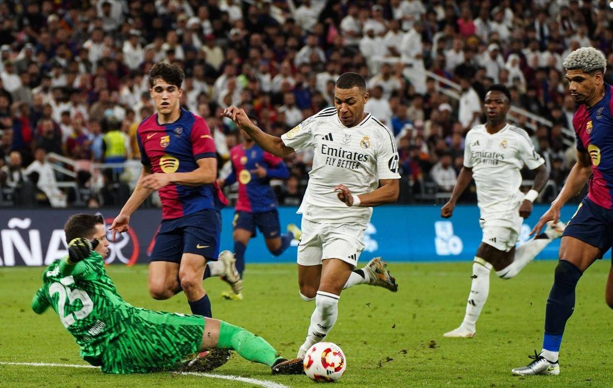 巴萨门将神勇扑救，助球队守住胜局的简单介绍