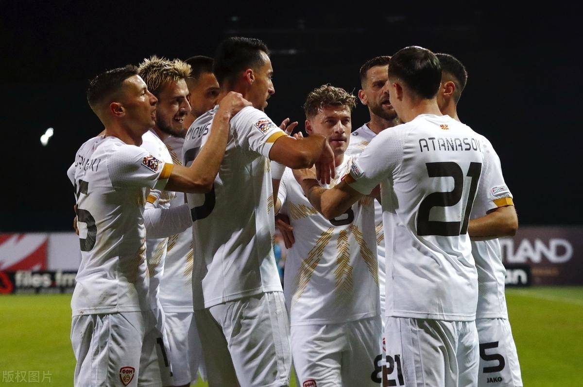 关于北马其顿队险胜亚美尼亚，成功晋级国际足联四强的信息