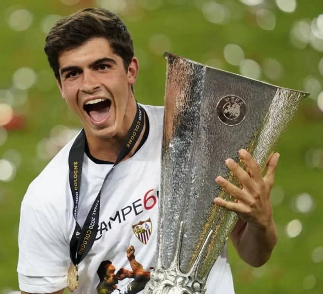 塞维利亚连续轮不败，欧冠希望重燃的简单介绍