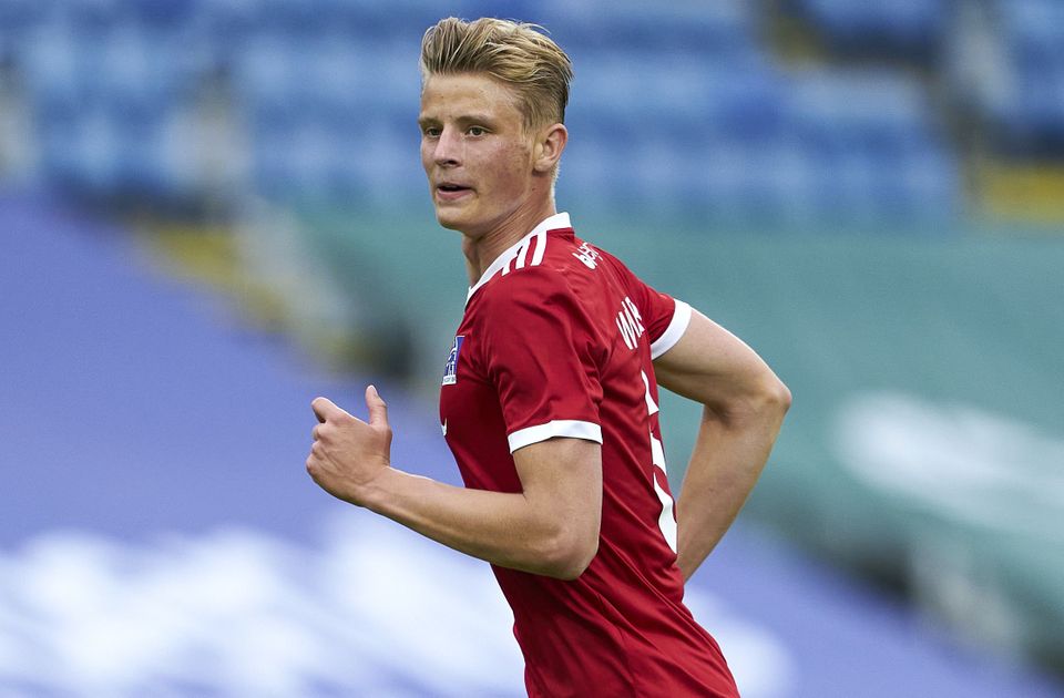 关于丹麦中场球员被检测出服用违禁药物的信息 关于丹麦中场球员被检测出服用违禁药物的信息