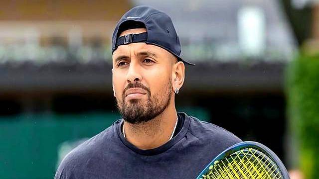 关于英国网球队鏖战日本网球队，克耶高斯打破历史纪录的信息