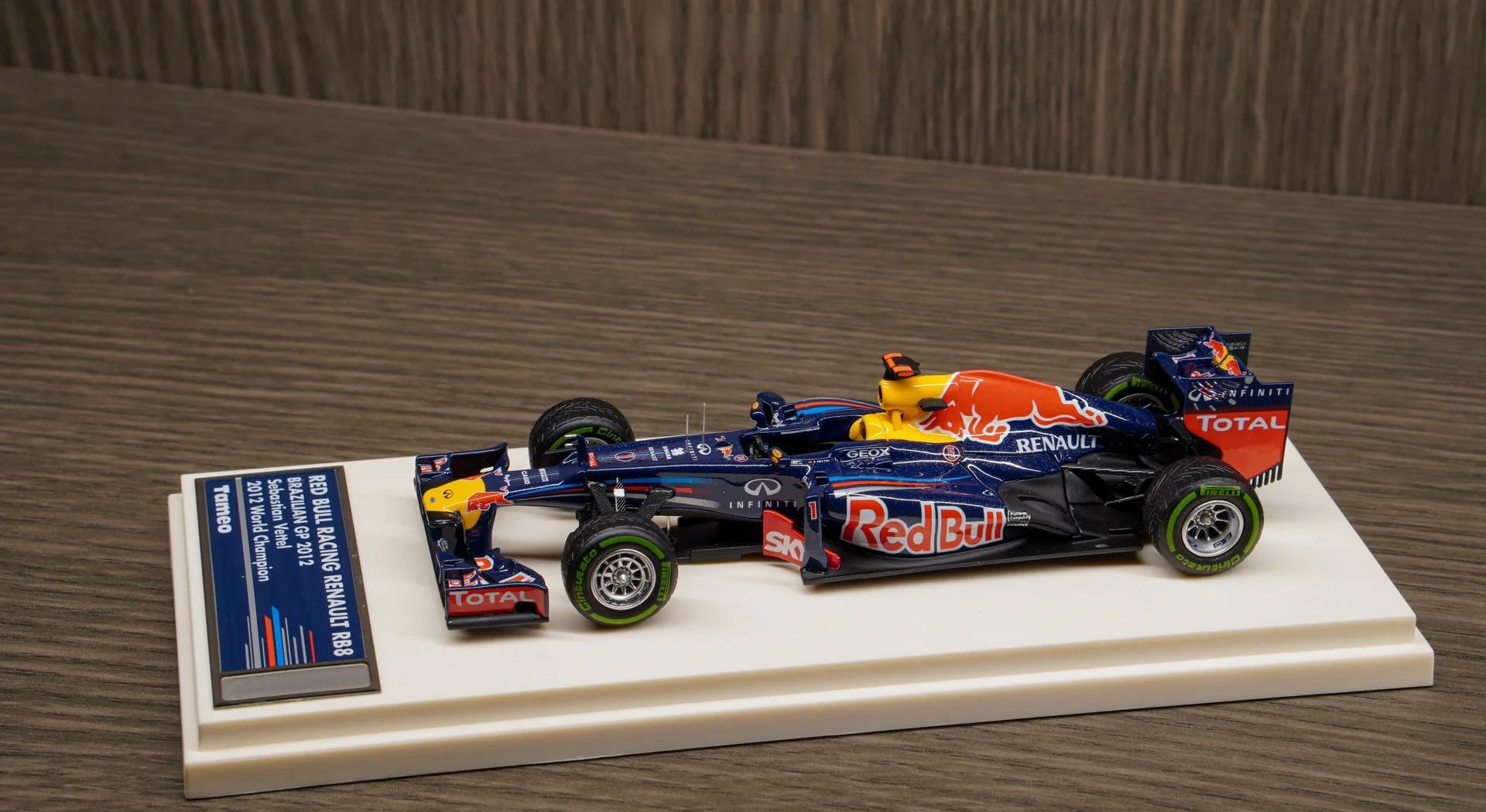 红牛车队完胜雷诺车队,诺里斯高光表现的简单介绍 红牛车队完胜雷诺车队,诺里斯高光表现的简单介绍