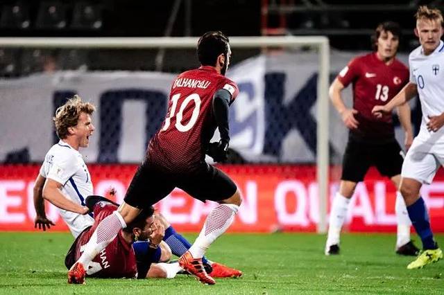 西班牙碾压土耳其,戈麦斯扛起全队 西班牙碾压土耳其,戈麦斯扛起全队