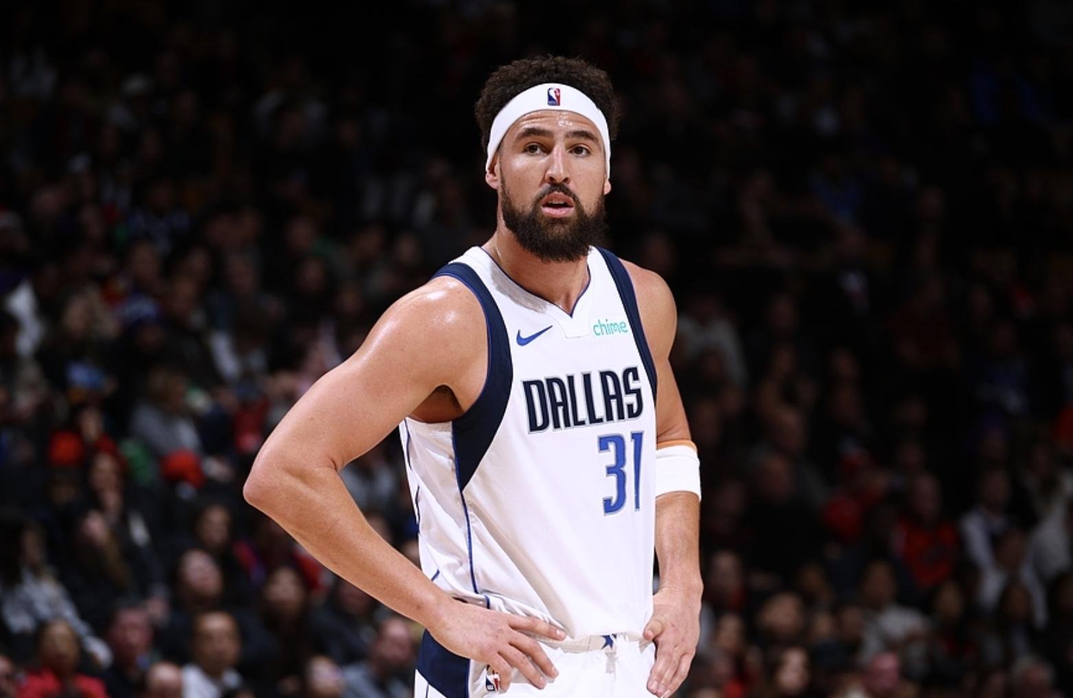 湖人翻盘山西队,克莱高光表现 湖人翻盘山西队,克莱高光表现