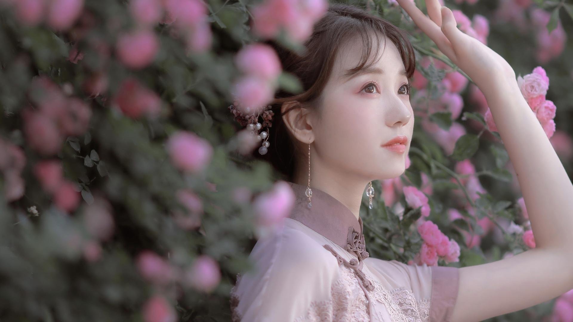 蓝鹰翱翔，拉齐奥打穿巴黎的荣耀之夜