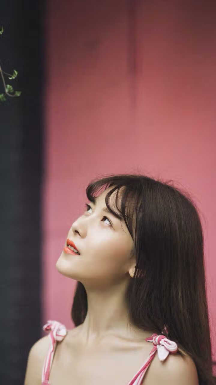 绿茵与硬木的双重奏，英超争冠之夜与塔图姆的主宰时刻