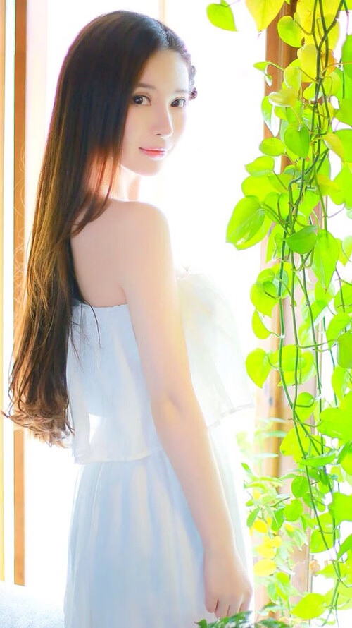 双星闪耀，梅西领衔阿根廷强势晋级，C罗硬仗之王再展神威