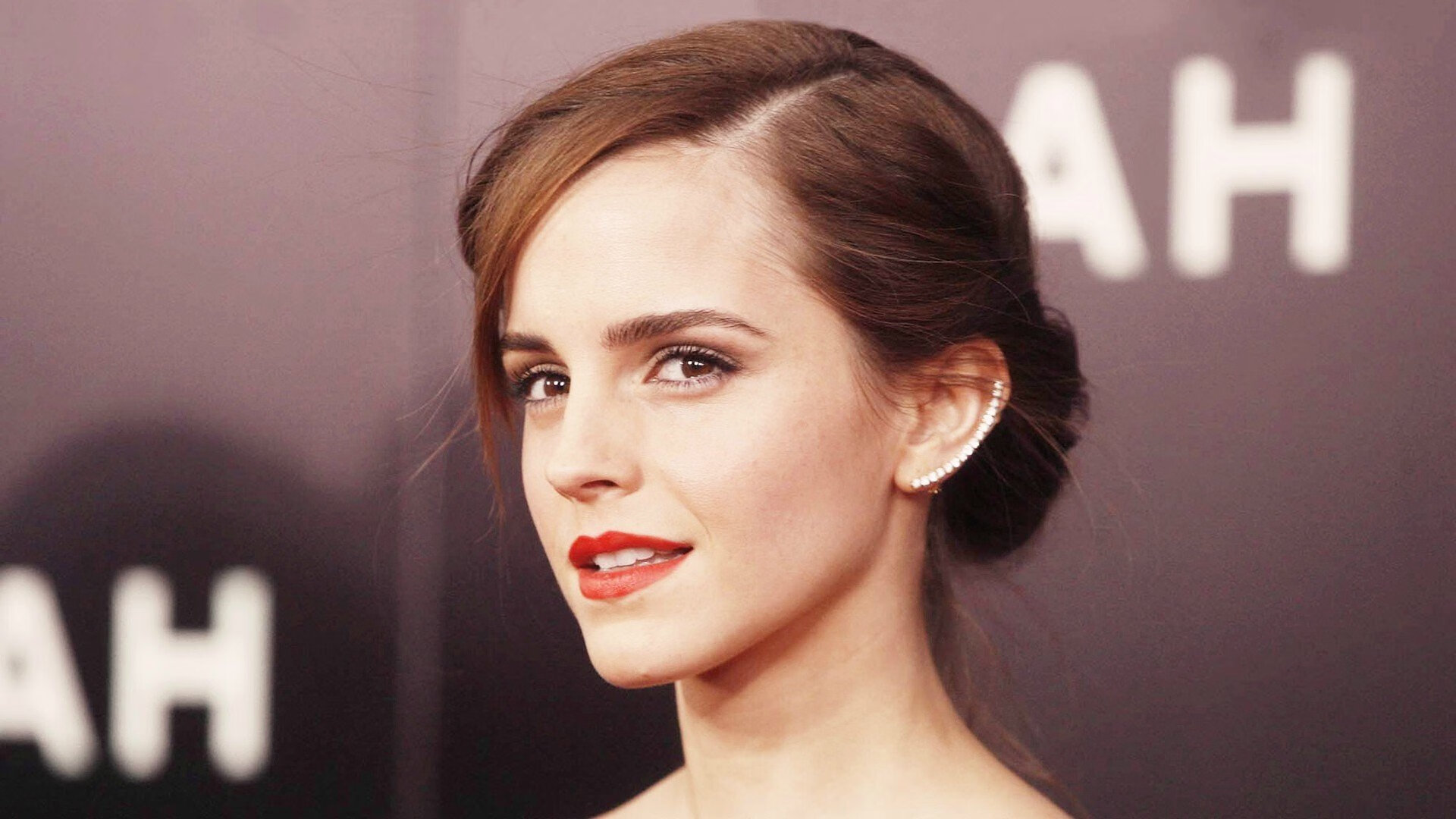 撕裂夜幕的双星，克罗地亚铁蹄与阿尔瓦雷斯的王权加冕