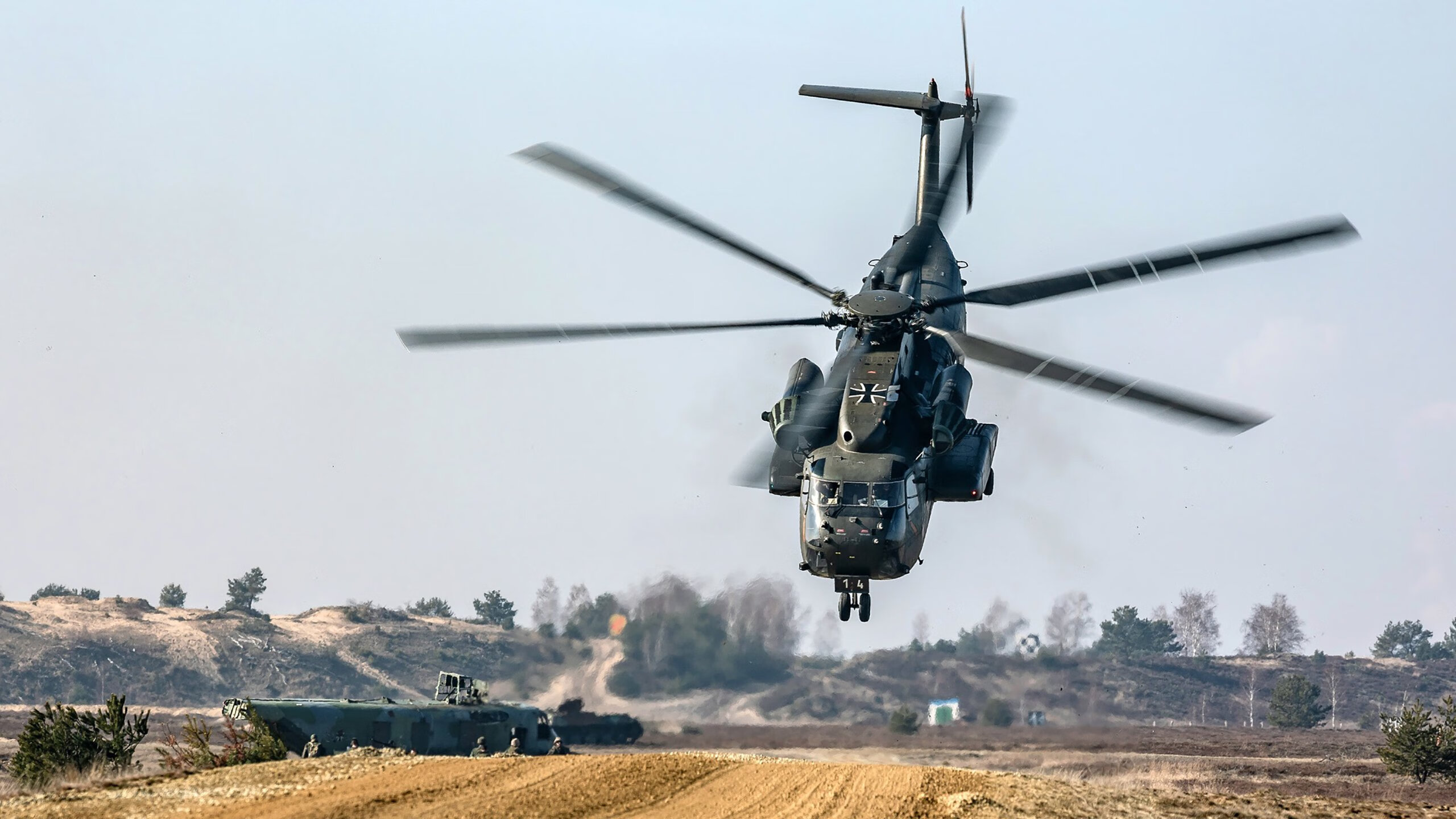 掘金淘汰赛过关开拓者，詹姆斯欧冠半决赛接管比赛，体育赛场上的领袖风采